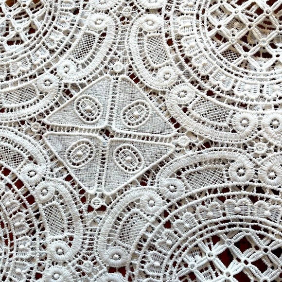 Sundance White Lace Summer Blouse or swimsuit cover up - Picture 6 of 6